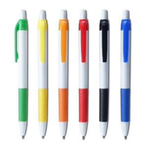עט פלסטיק צבעוני